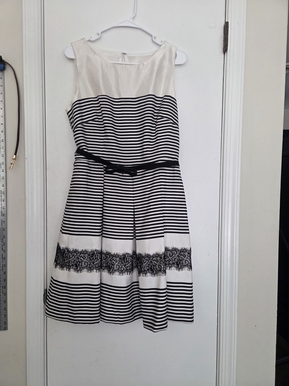 Danny & Nicole Black White Striped Fit & Flare Dress Lace Hem Bow Belt 12P